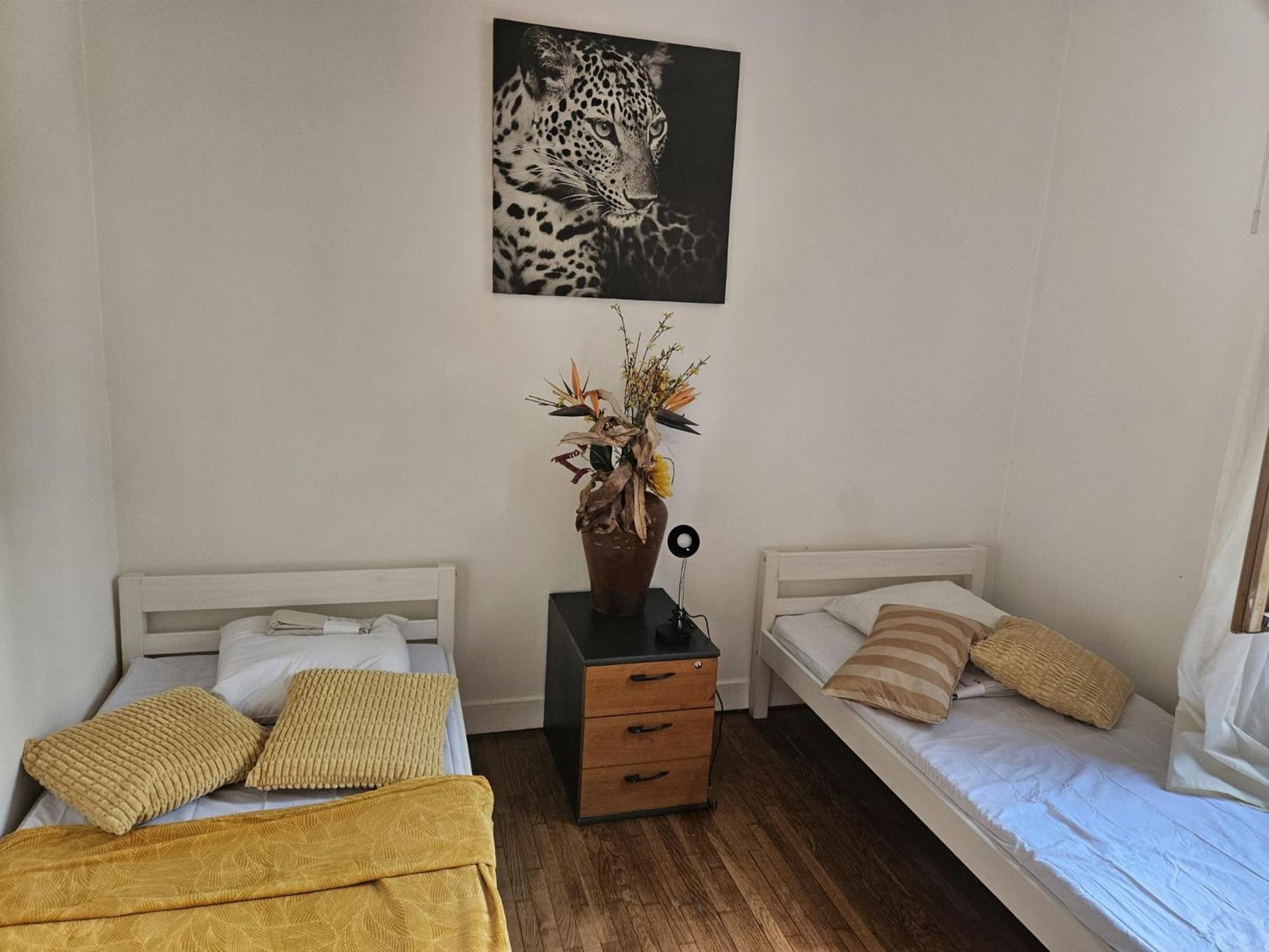 Maison D'Hote La Courneuve Luaran gambar